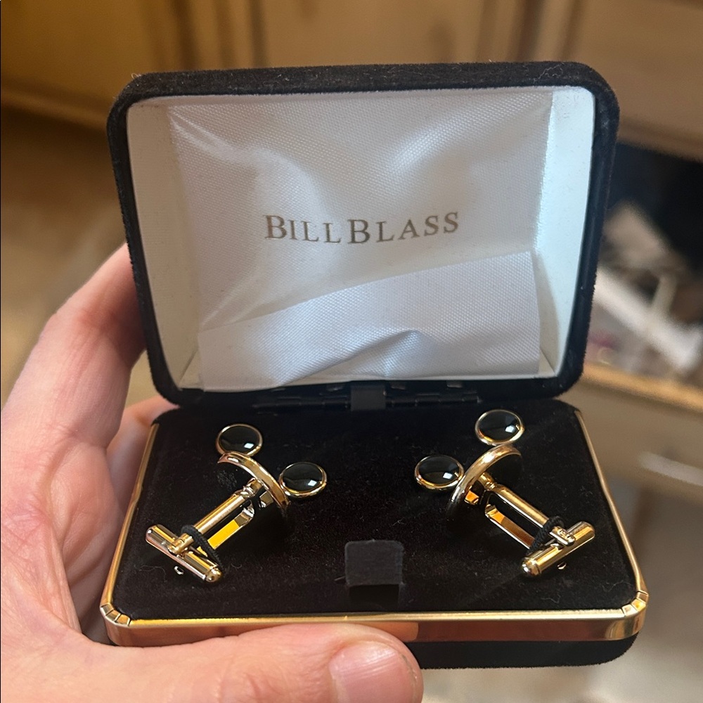 Bill Blass Elegant Gold and Black Cufflinks